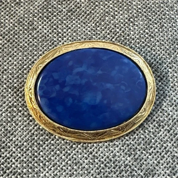 Vintage Blue Emitation Marble and Clasical gold Tone Brooch #766 - Picture 2 of 6